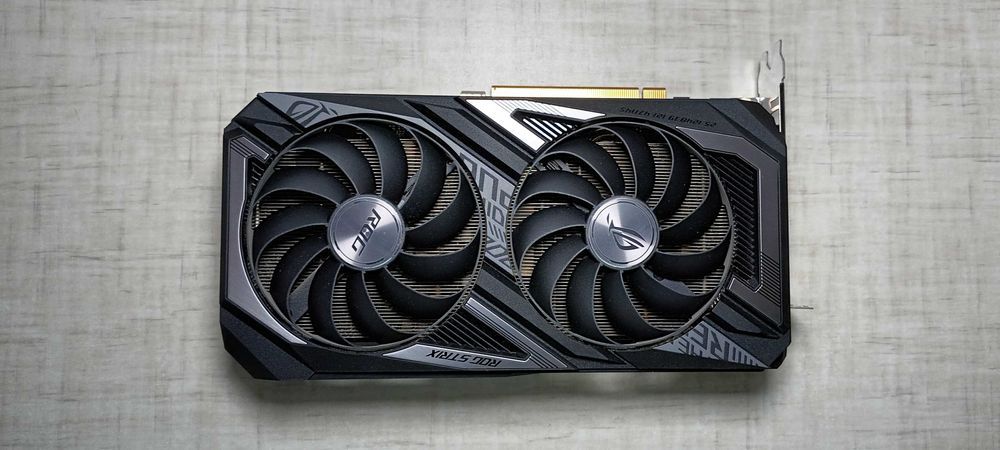 RX 6600XT Asus Rog Strix