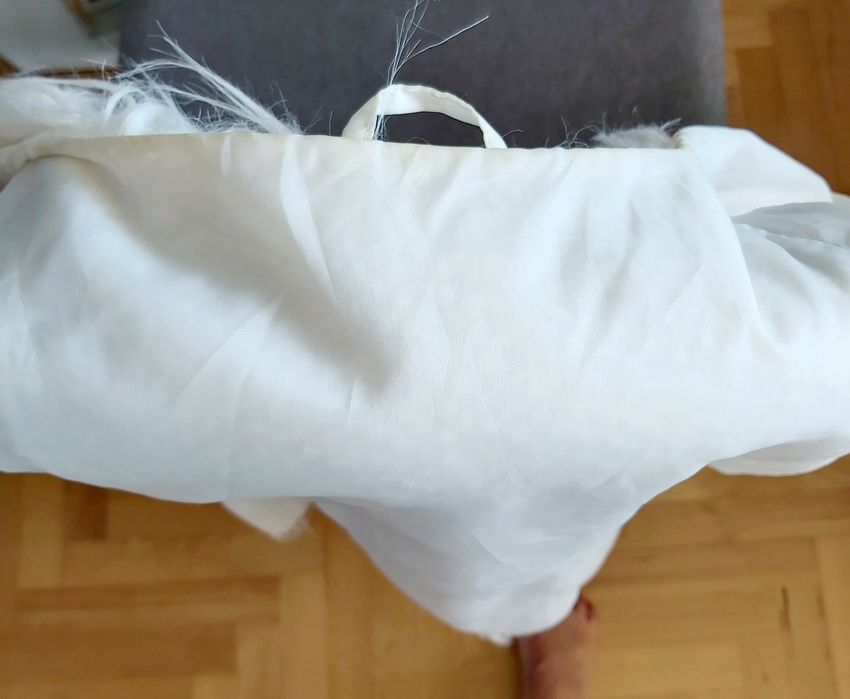 Vila Kamizelka biała ecru długi włos miś rozmiar M 38