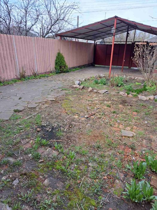 Будинок центр Золочів (Харківська обл.)