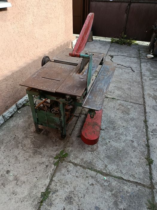 Продам циркулярний станок