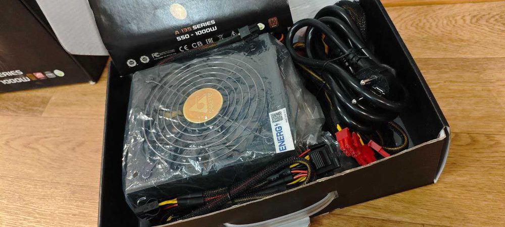Продам Блок питания  Chieftec A-135 1000W (APS-1000CB) 80+ Bronze