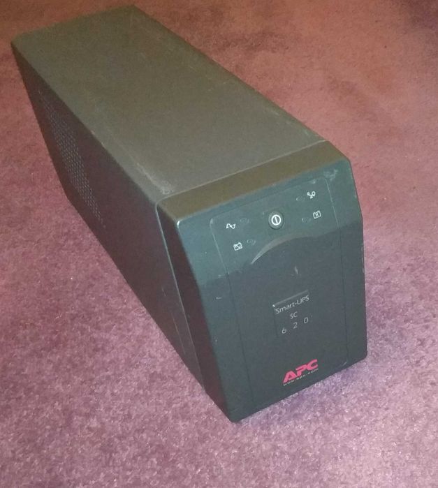 Бесперебойник APC smart UPS SC 620VA
