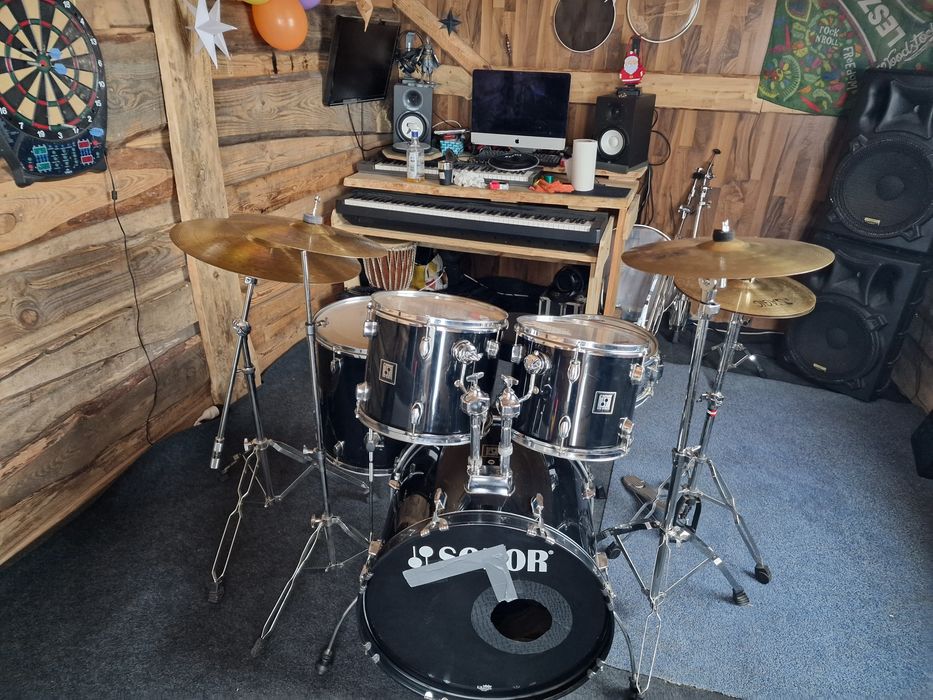 Perkusja Sonor 503 + talerze Paiste , werbel i pedal – super stan