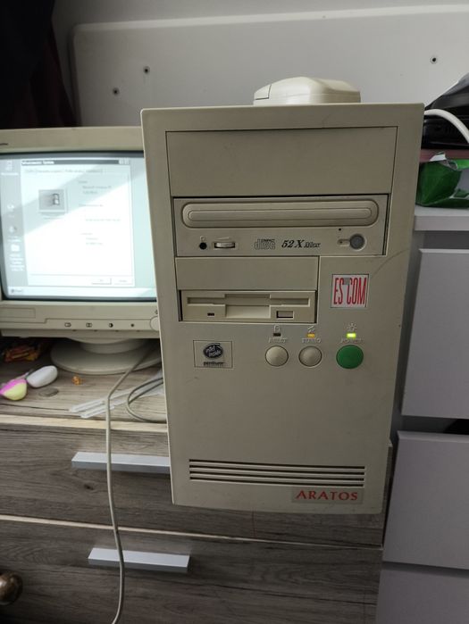 Escom aratos retro komputer pc Pentium sprawny