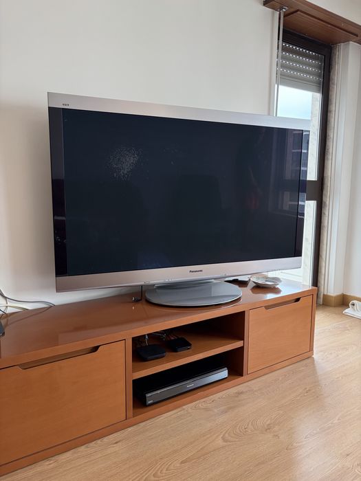 Televisão Panasonic Viera Plasma 54” Full HD + Media Receiver – TX-P54Z1E