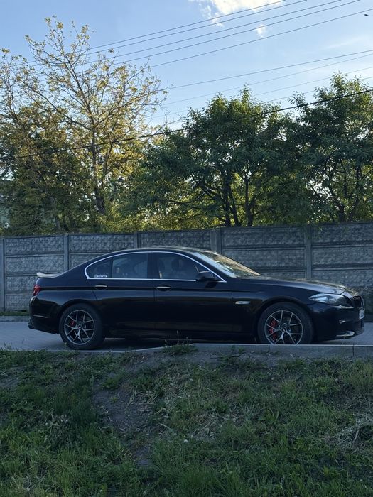 Bmw f10 528i  продаж