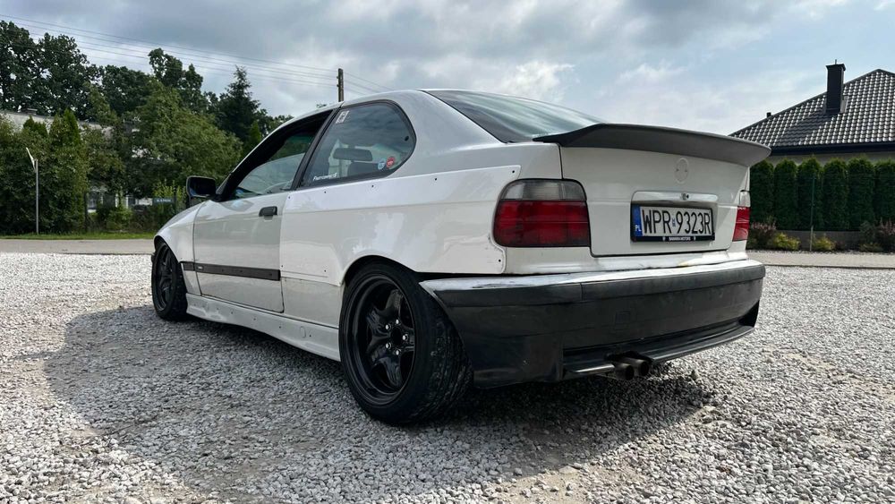 BMW e36 323ti 2.5 198 KM Compact z VIN drift daily LPG