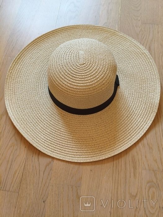 Капелюх  жіночий