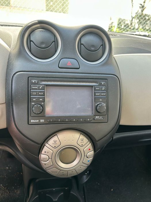 Nissan Micra - 2012