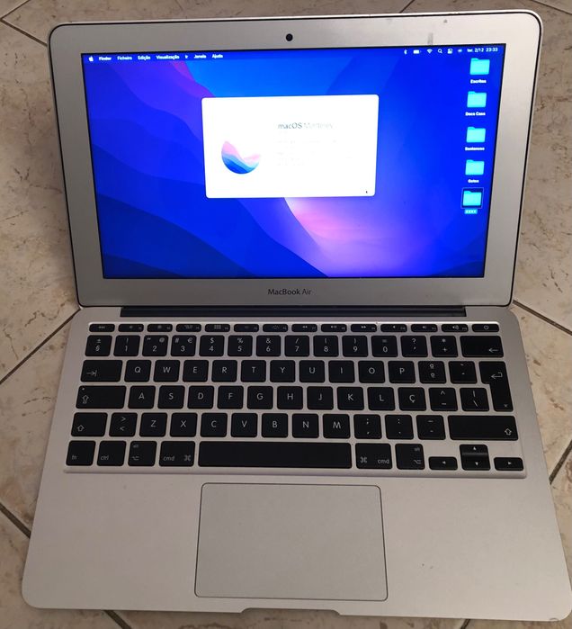 MacBook Air Ecrã de 11,6", Intel Core i5 Mac OS Monterey - 250GB disco