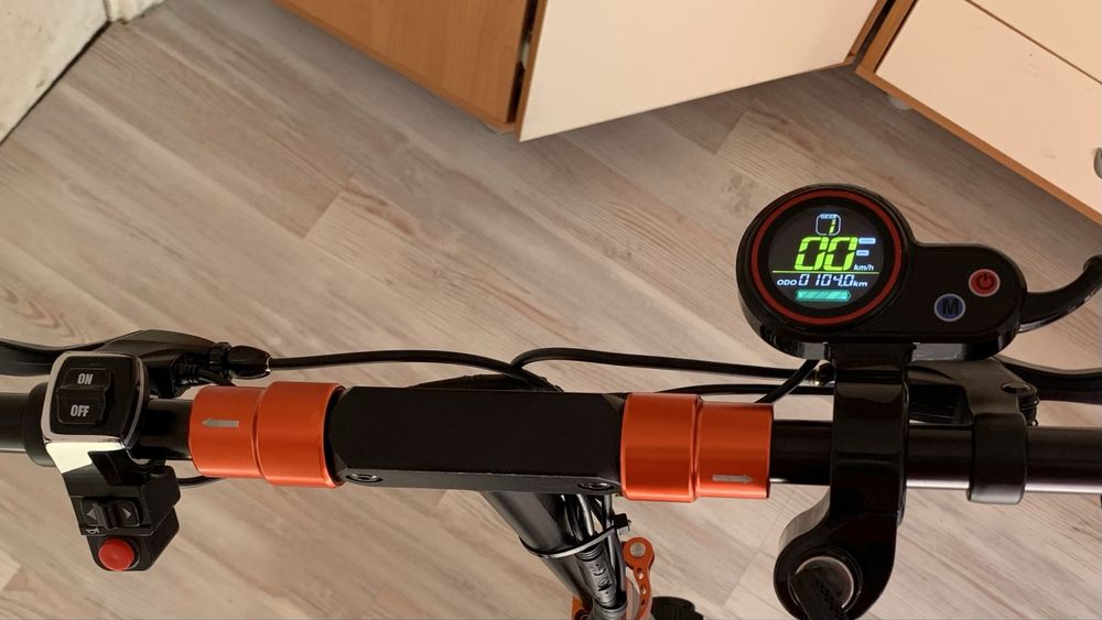 Самокат в идеале почти новый