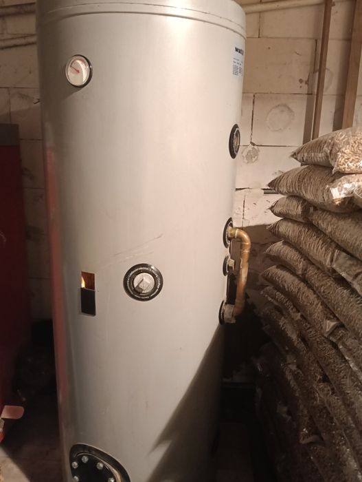 Sprzedam bojler wymiennik C.W.U 300 l marki Watt