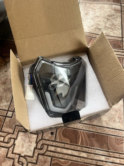 Фара на Kovi advance 300 fr