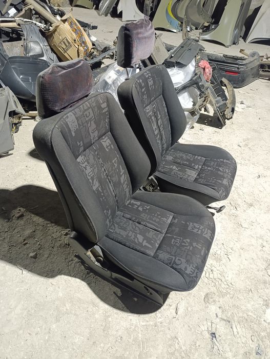 Передние сиденья Mercedes Benz E-class W210 Оригинал