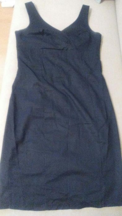 Wietrzenie szafy!-sukienki /M