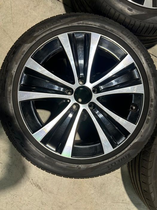 Jantes Mercedes Class C  275/ 40  R 18