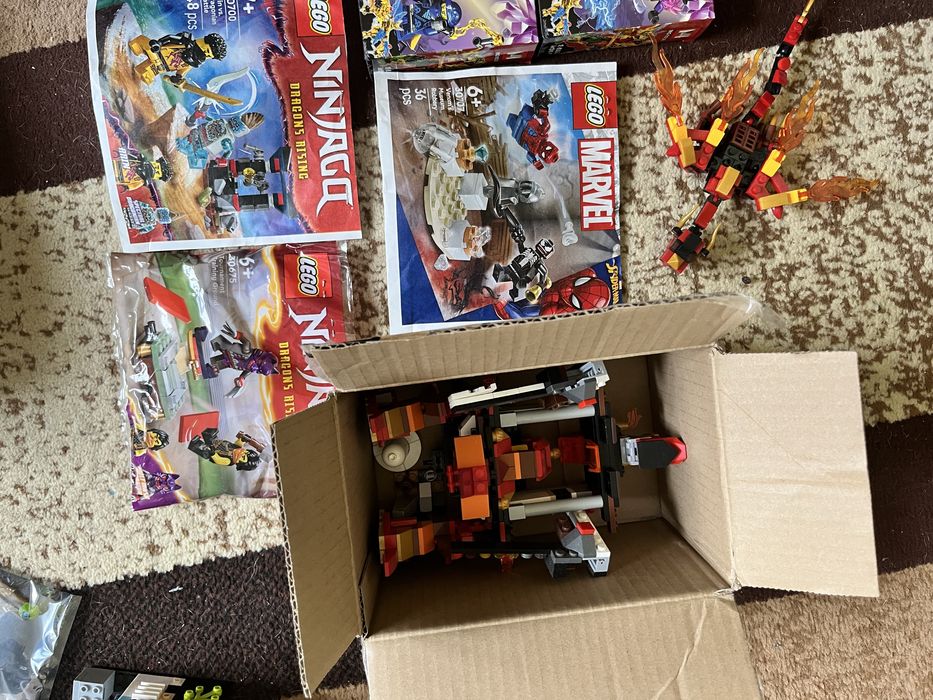 Продам много лего