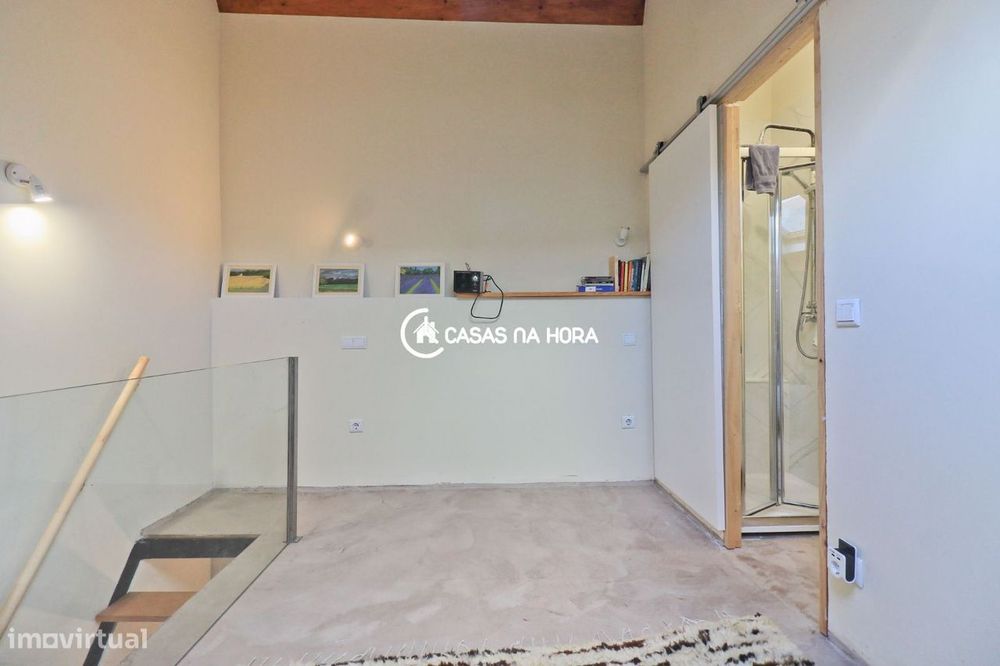 Moradia inserida em ilha | mobilada e equipada