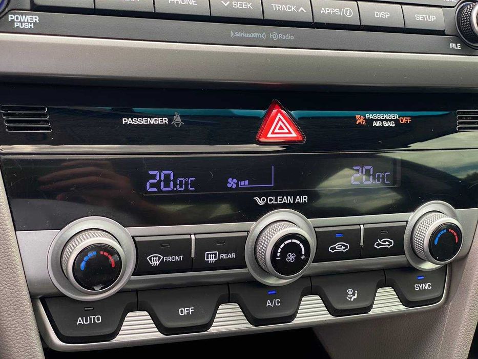 Hyundai Elantra 2018