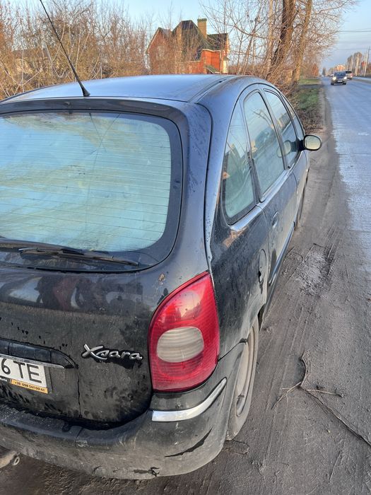 Сітроен пікасо.