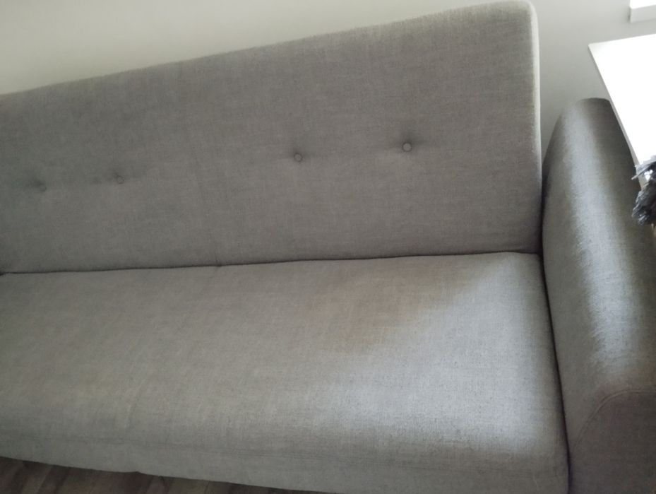 Sofa Black Red white