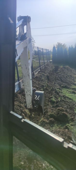 Usługi minikoparka 1.8 t