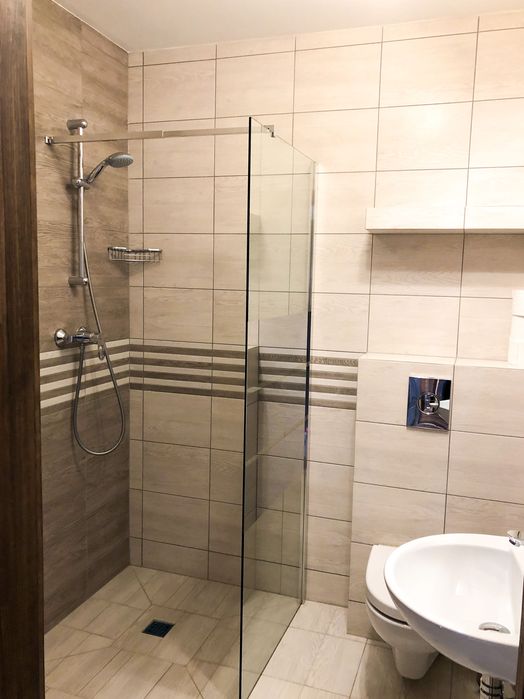 Apartamenty nad jeziorem z prywatną plażą