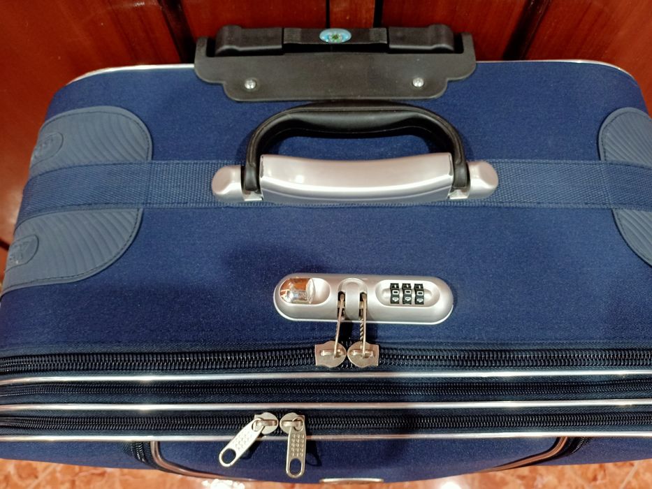 Mala malas de porão GRANDE, MAIS  de 23 kg viagem casa quarto apartame