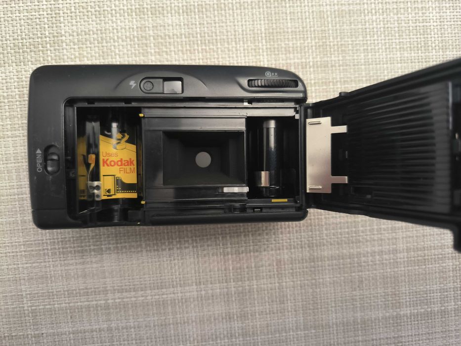 Плёночный фотоаппарат Kodak Star 200FF
