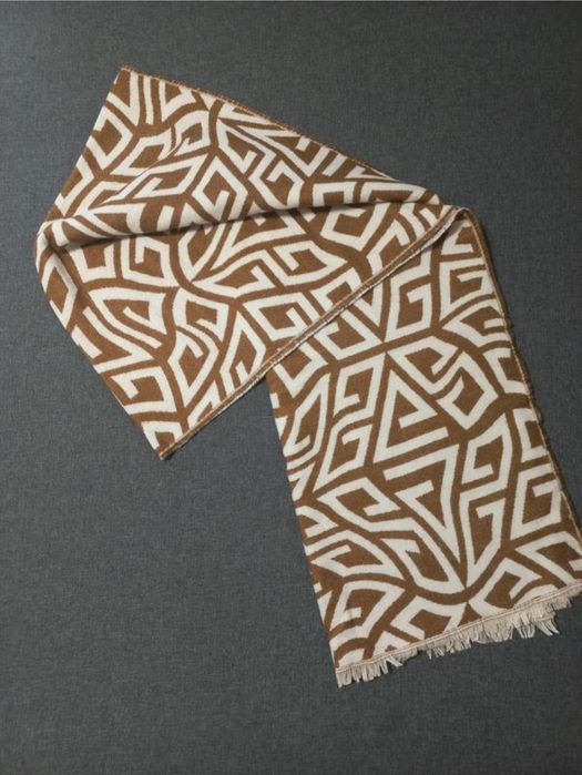 Великий жакардовий шарф  ASOS DESIGN.