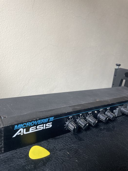 Processador de efeitos Alesis Microverb |||