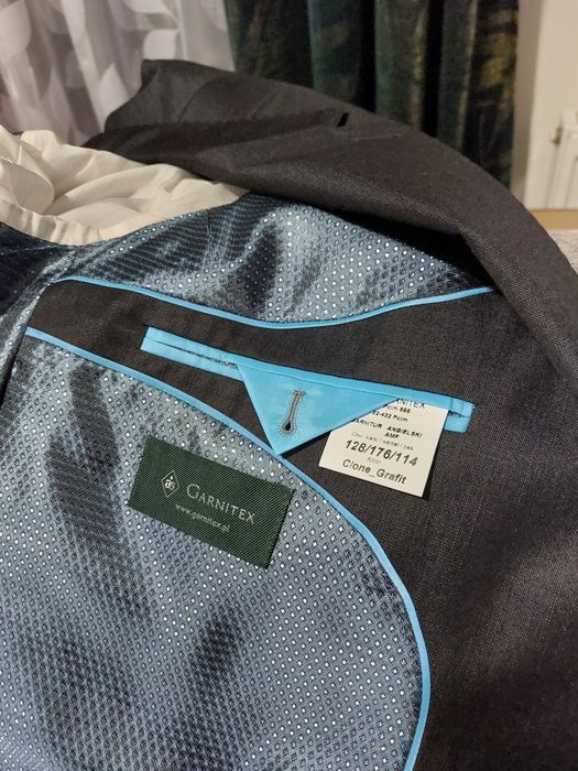 Garnitur męski Garnitex  128/176/114