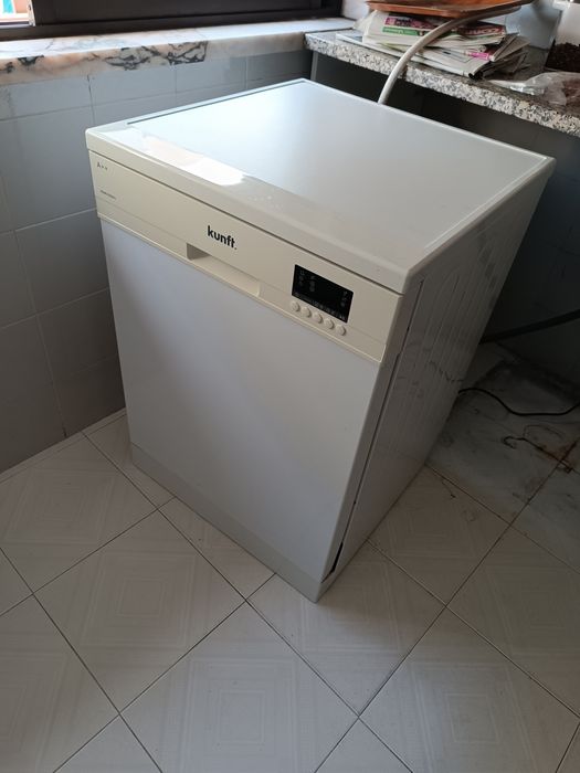 Máquina de Lavar Loiça KUNFT