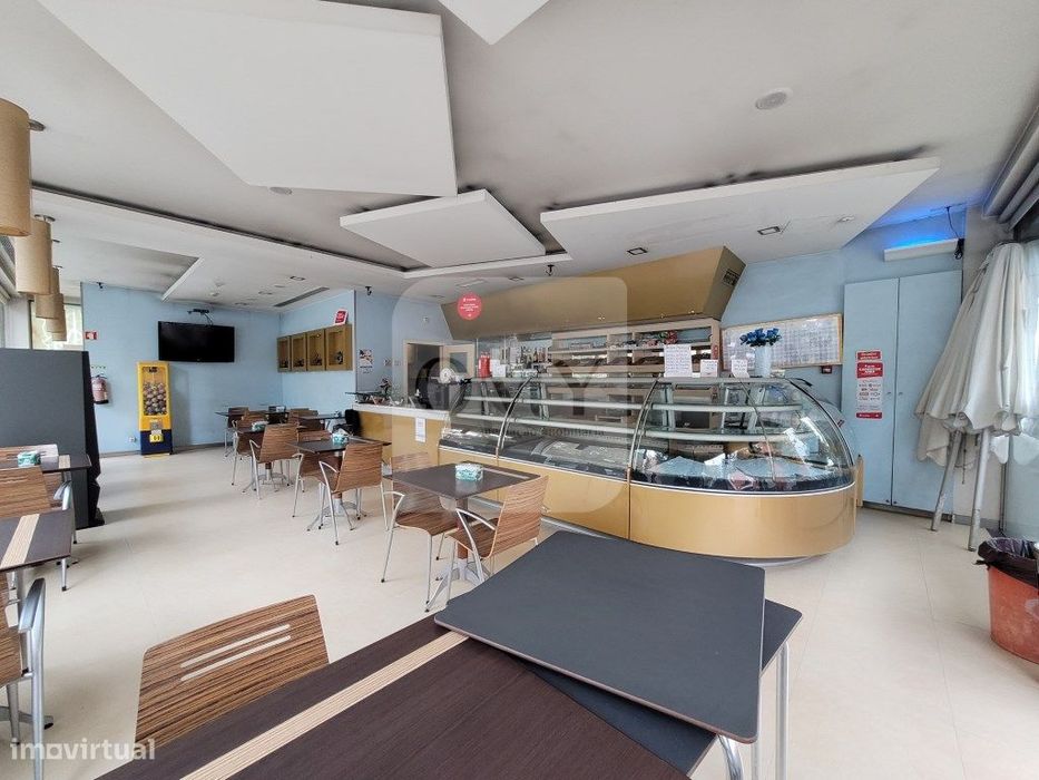 Trespasse de Pastelaria/ Padaria na Av. da Europa em Vila Real