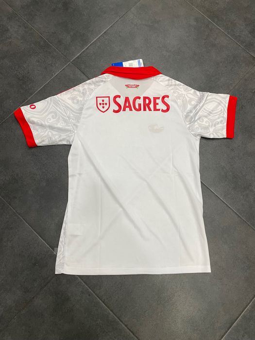 Camisola Benfica alternativa