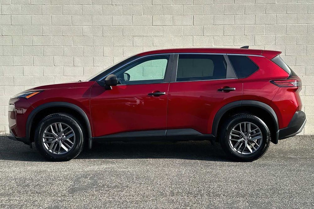 Nissan Rogue      2023