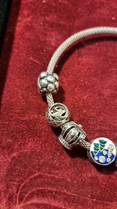 Pandora pratas original.