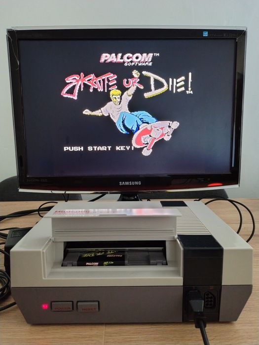 Gra Skate or Die Nintendo NES komplet z pudełkiem i instrukcją