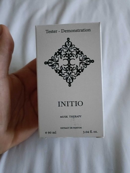 Perfumes novos, nunca usado , envio por STT