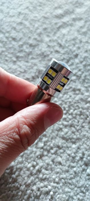 Lâmpada led BA15S P21W