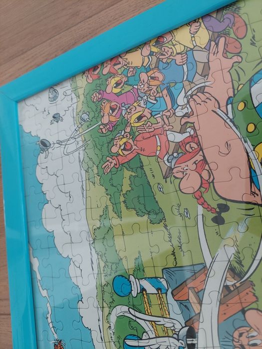 Puzzle com moldura do Asterix e Obelix