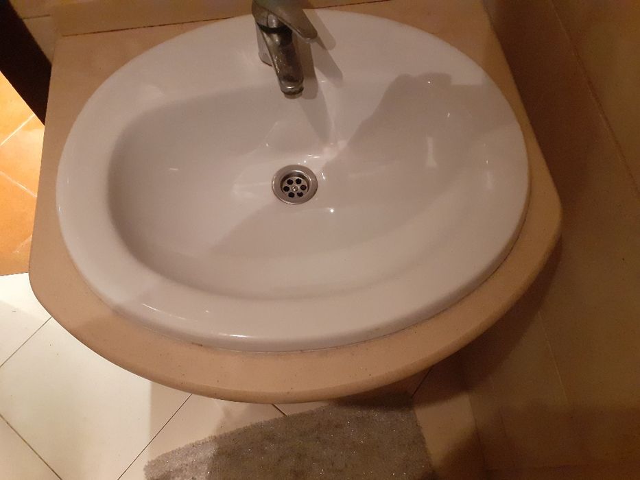 Lavatorio  com pedra