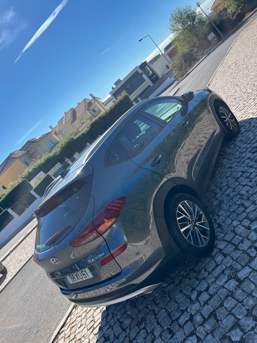 Hyundai Tucson 1.6CRD automático