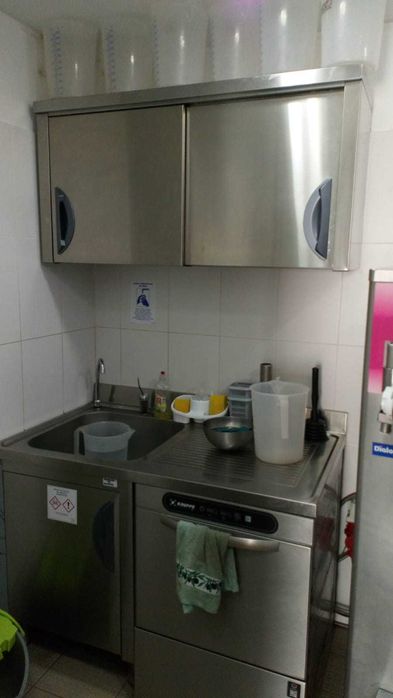 Trespasse Gelataria  Cafeteria com fabrico proprio de gelato Italiana