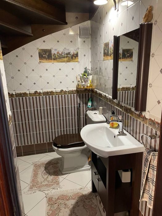 Продаж таунхауса в нагірній частині по вул. Переяславська