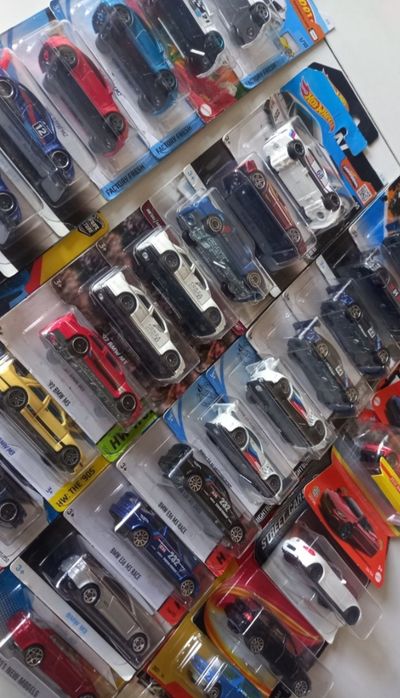 Bmw , hot wheels,  matchbox, majorette