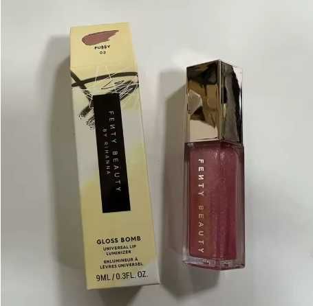 Brilho Labial Fenty Beauty Gloss Bomb – Efeito Hidratante e Volume