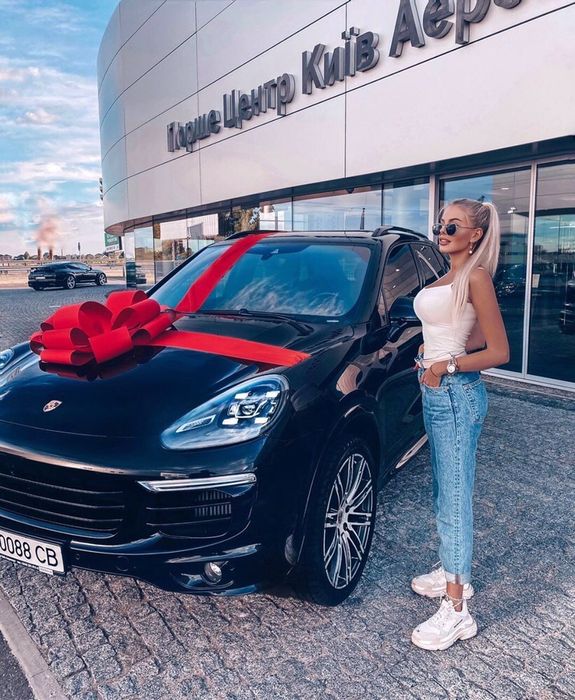 Бант на машину ,подарочный бант,большой бант