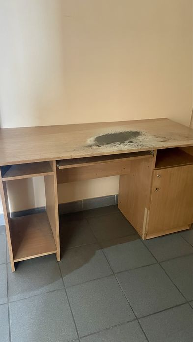 Отдадим стол,бесплатно!