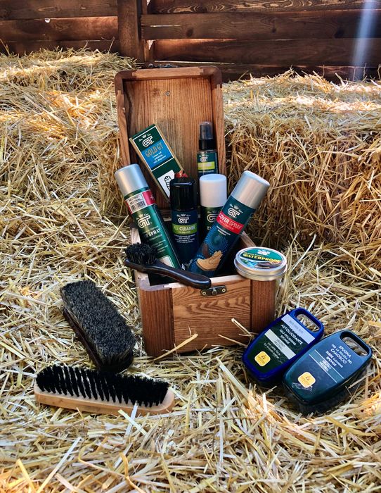 Набор по уходу за обувью "Обувной сундук" Tradigo Giovanni ITALY(7 шт)